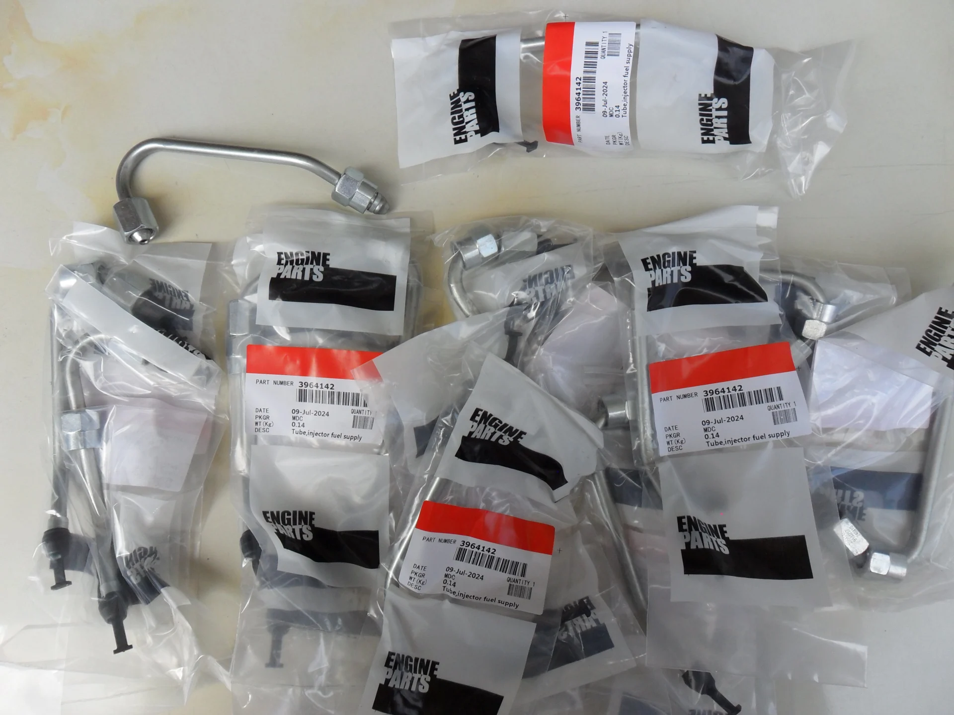 cummins high pressure fuel pipe 3964142