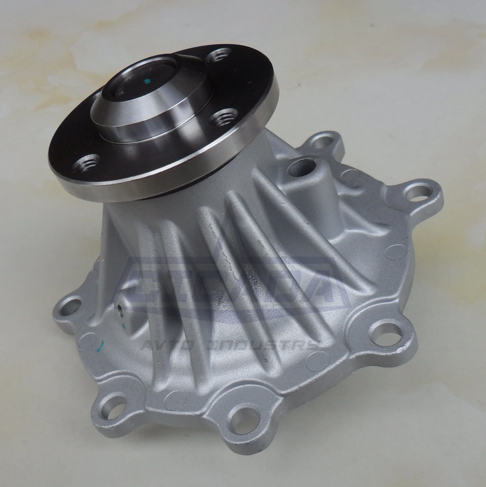 16100 e0b71 hino 300 n04c dutro ht130 water pump